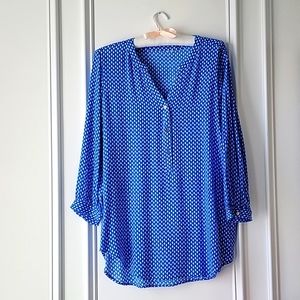 Beautiful Large Cornflower Blue and White Blouse with Goldtone Buttons.